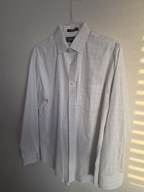 croft & barrow White Dress Shirt with Gray Windowpane Check